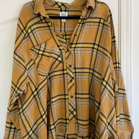 BDG Tops - NWOT Urban Outfitters BDG mustard yellow flannel top size M